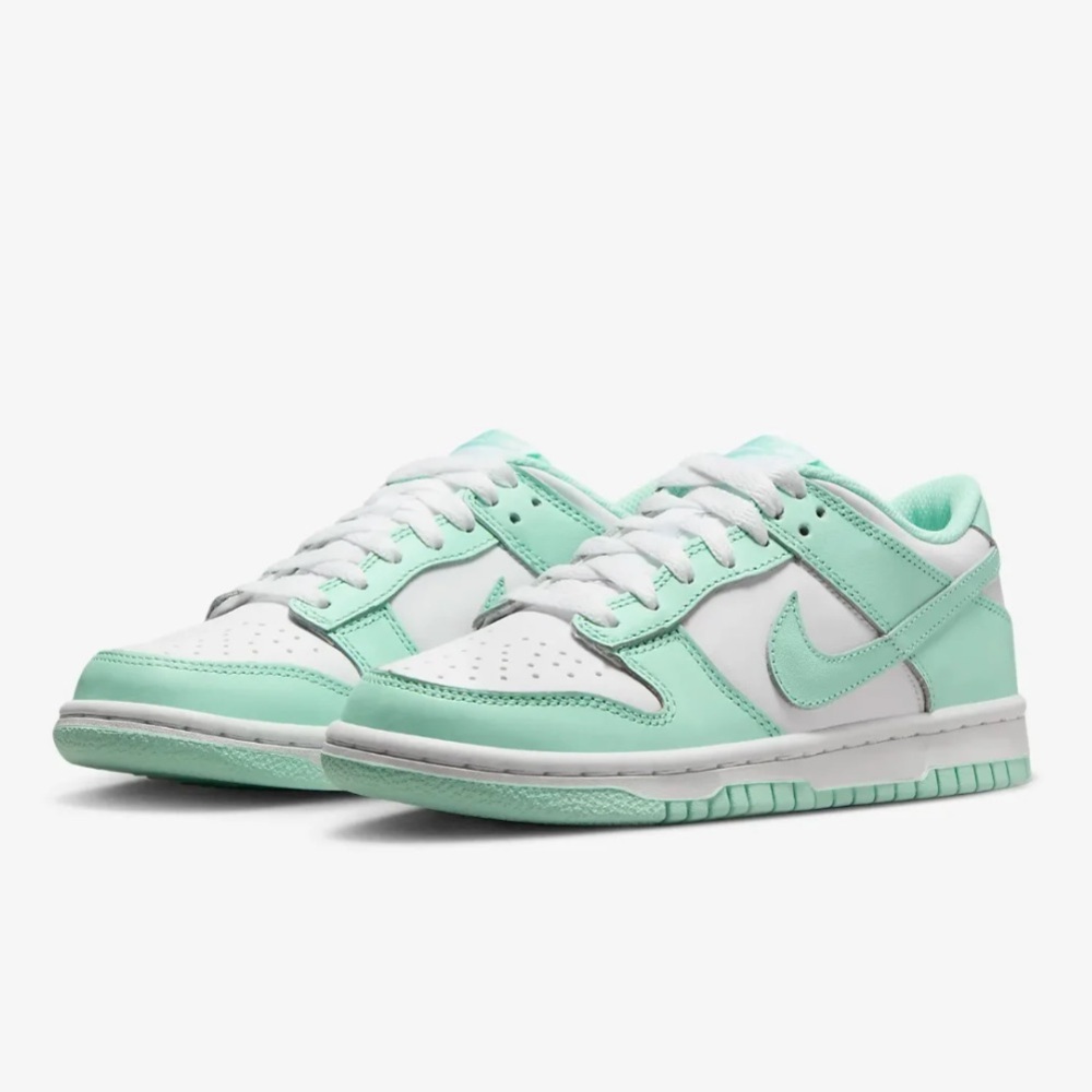 Nike Dunk Low GS Big Kids (FZ3534-100) “Mint Foam”